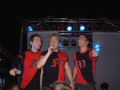 gal/Newsletters/September_2004/_thb_Boy band 3.jpg